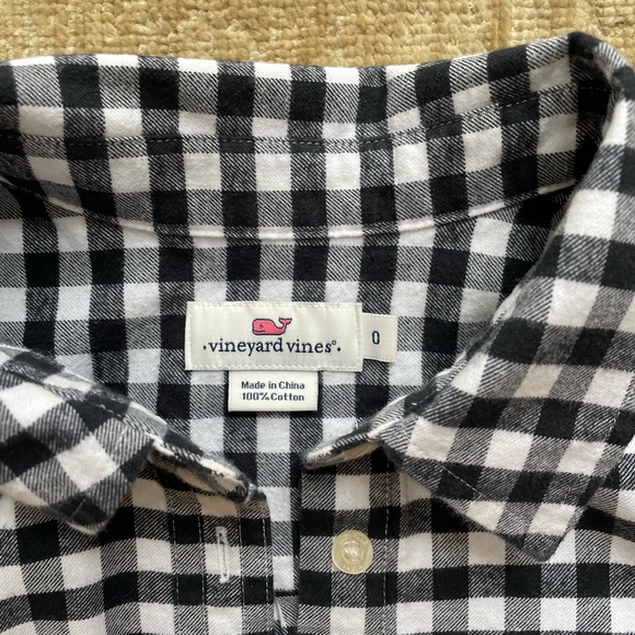 Vinyard Vines, Size 0, Black Flannel Fitted Tunic. - Picture 5 of 8